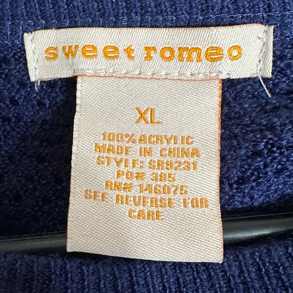 Women’s Sweet Romeo Sweater - Picture 3 of 4